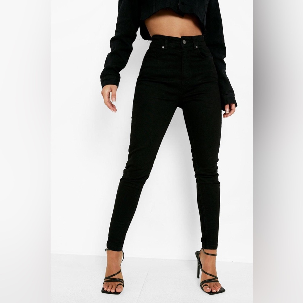 Boohoo black denim